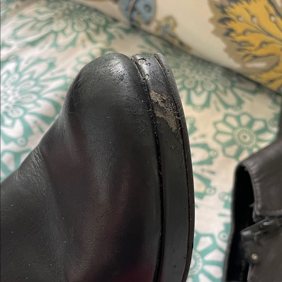 Cynthia Rowley Elegant Black Heeled Ankle Boots - Picture 9 of 10